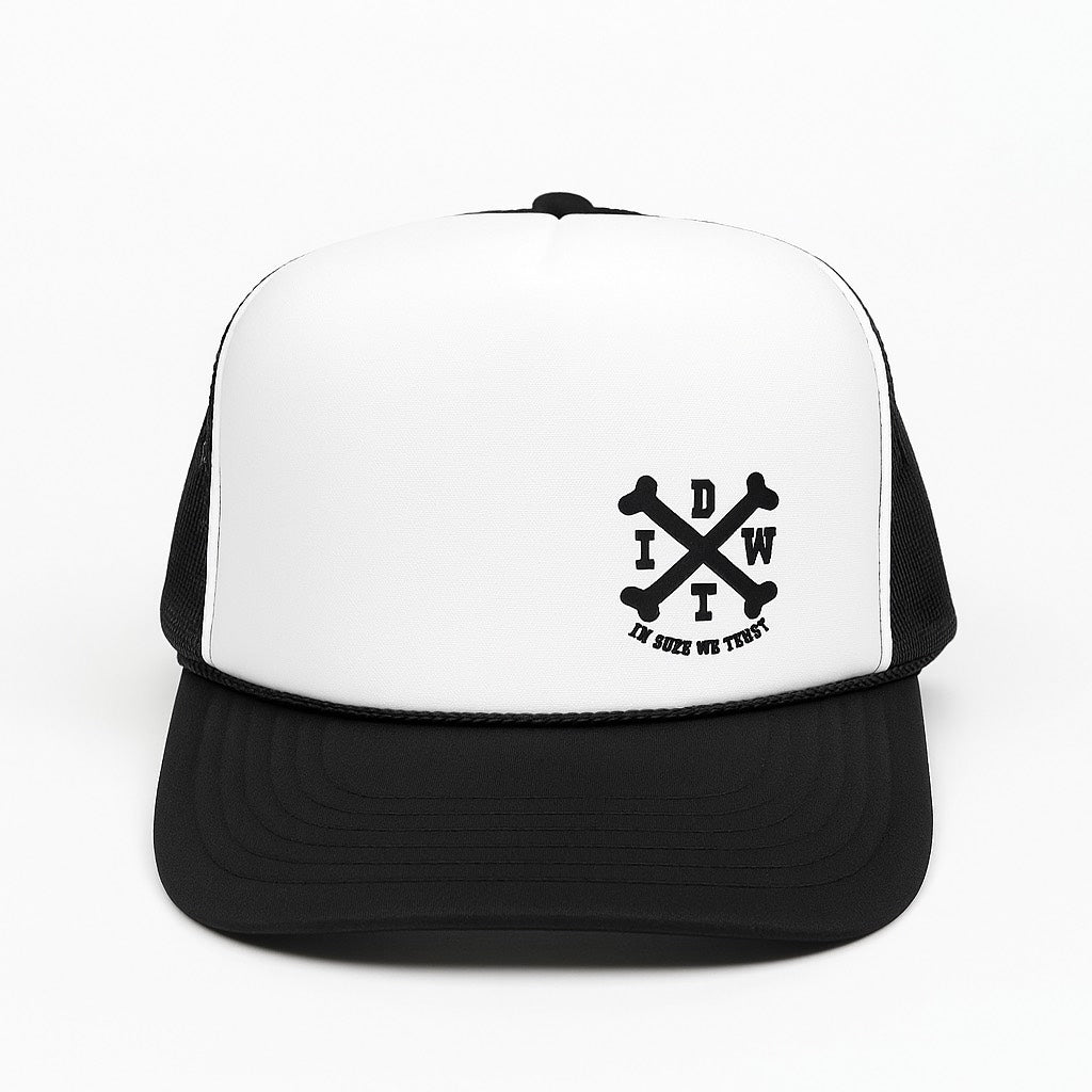 Small crossbones hat (Puppy Bones)